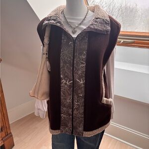 WindRiver Polartec Sherpa Fleece Vest 🤎